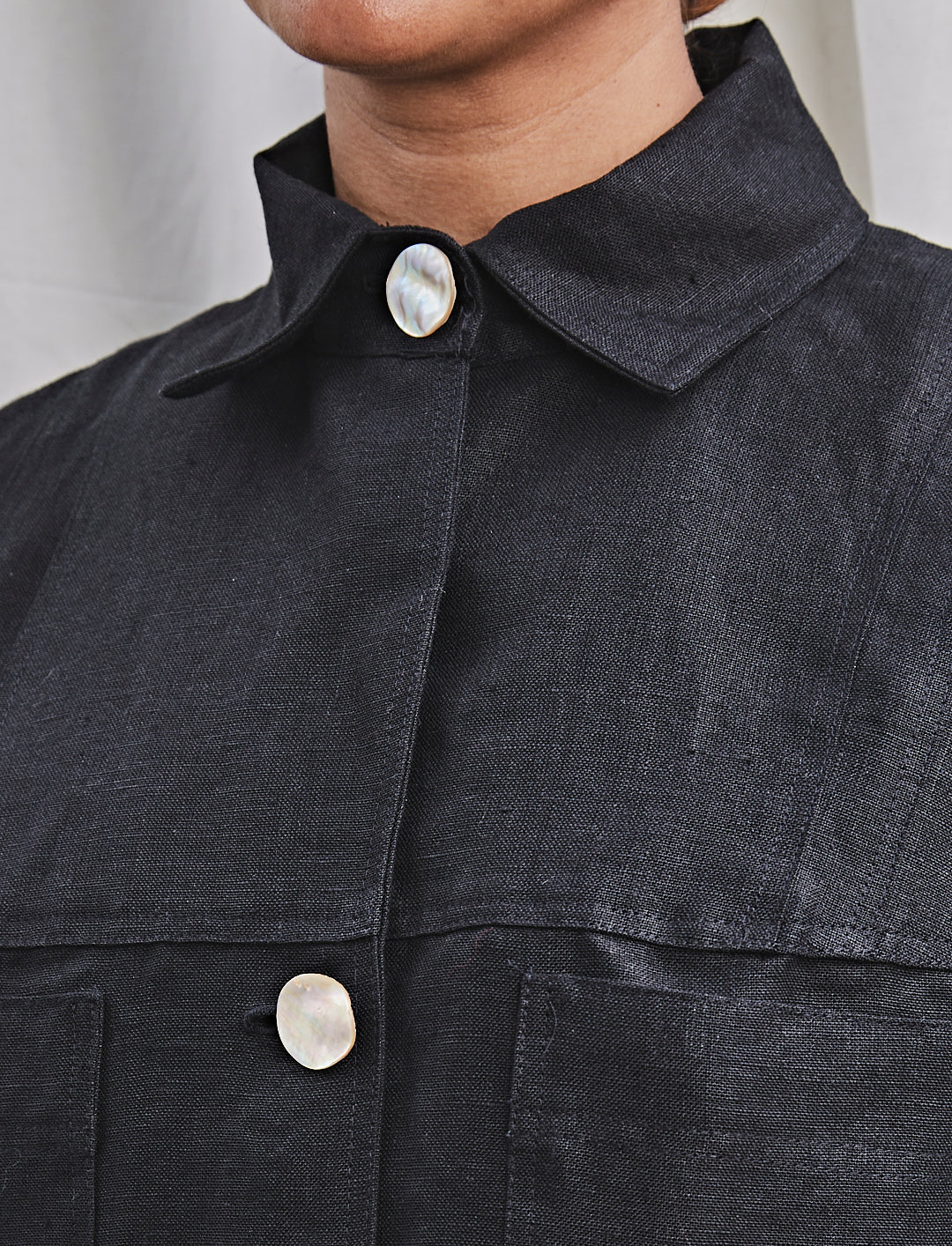 Lou Coat Black Linen